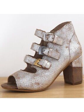 AS-NEW Unity.In.Diversity mottled silver/gold leather open gladiator booties